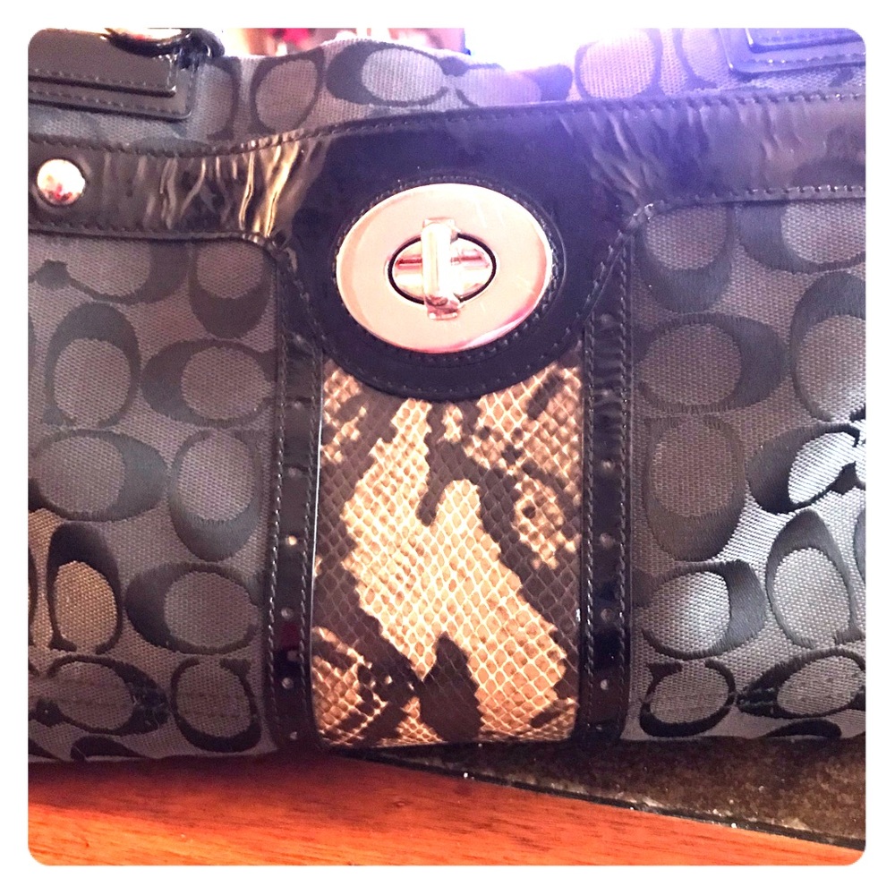 Coach purse 👛
